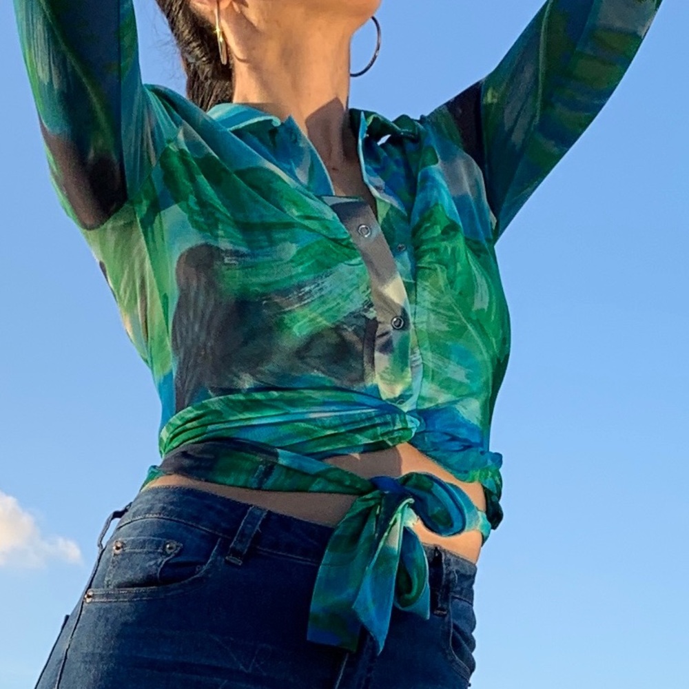 Mesh Blouse 💚💙